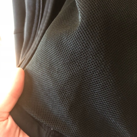 Champion Exercise Black Jacket - Picture 3 of 7